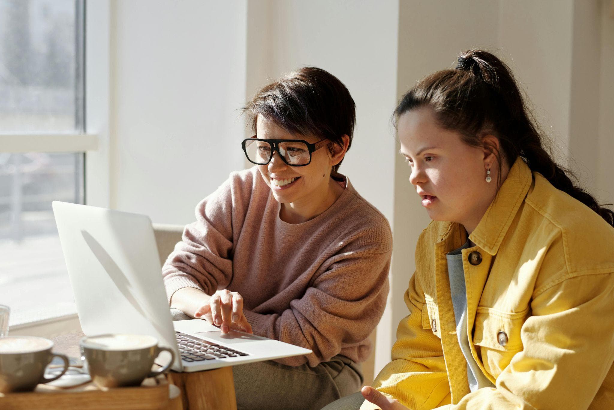 Assistive Technology for the Workplace: A Guide to Empowering Professionals with Learning Disabilities